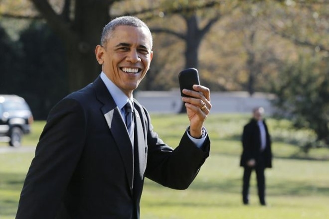 Ong Obama duoc bao ve tren Internet ra sao?  hinh anh 1