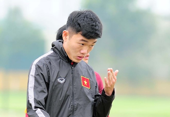 Xuan Truong 'nhat' vi qua giong cau thu Han Quoc hinh anh 2