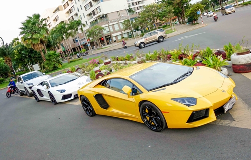 sieu-xe-lamborghini-thu-choi-cua-dai-gia-sai-gon
