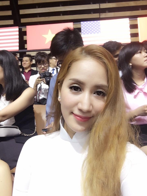 khanh-thi-xep-hang-tu-som-de-gap-tong-thong-obama-3