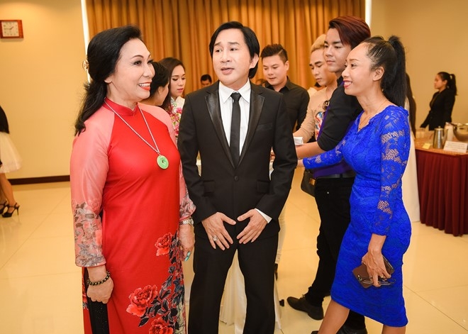 Kim Tu Long cuu mang con gai cua dong nghiep da qua doi hinh anh 2