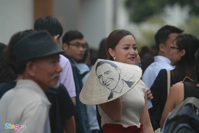 Lan Phuong mang qua dac biet tang Tong thong Obama hinh anh 3