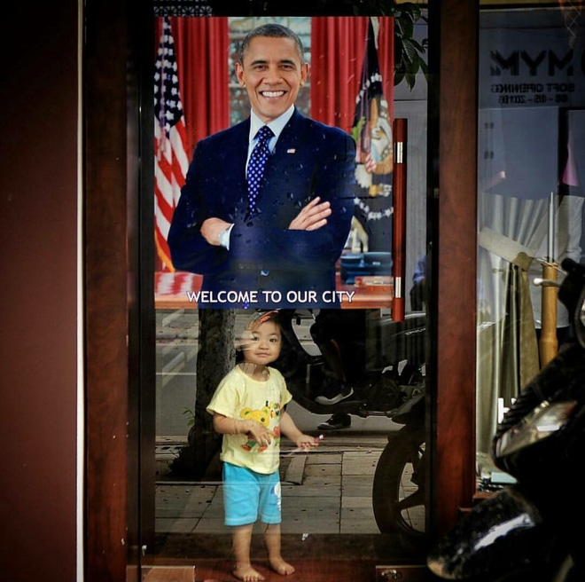 Những hình ảnh ấn tượng nhất của Tổng thống Obama trong 3 ngày ở Việt Nam - Ảnh 13.