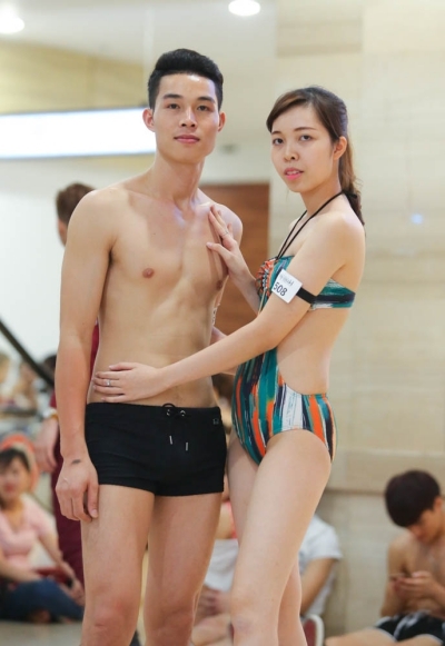 thi-sinh-next-top-lo-chan-tho-nguoi-mong-voi-do-boi-6