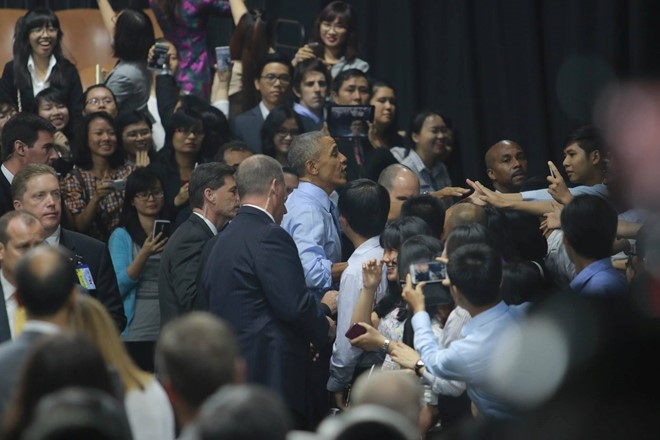 Nguoi dan Sai Gon ra duong tien Tong thong Obama hinh anh 2
