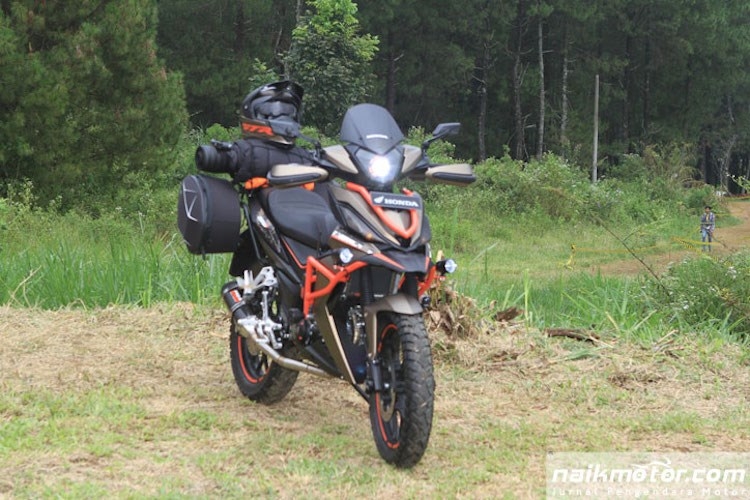Vua ra mat Honda Winner ban do “cao cao” sieu chat-Hinh-6