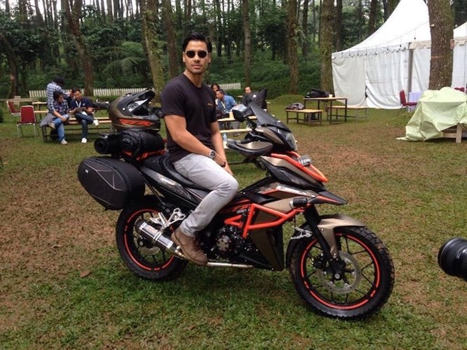 Vua ra mat Honda Winner ban do “cao cao” sieu chat-Hinh-7