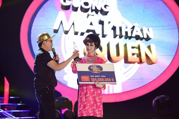 hoa-minzy-hat-cai-luong-khien-giam-khao-duc-huy-soc-2