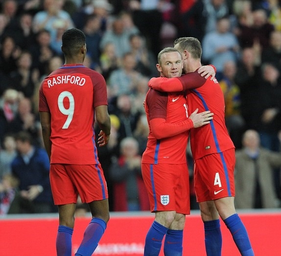 Rashford ghi ban ngay tran ra mat, pha ky luc 78 nam hinh anh 9