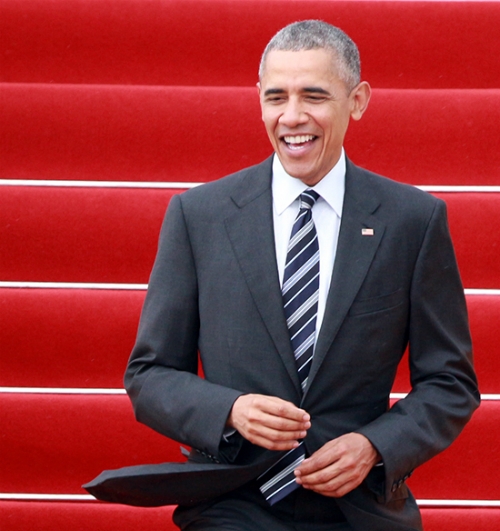 Tổng thống Obama đến thăm TP HCM. Ảnh: VNE