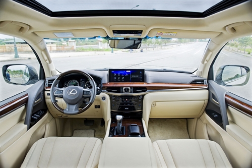 anh-chi-tiet-lexus-lx570-moi-4
