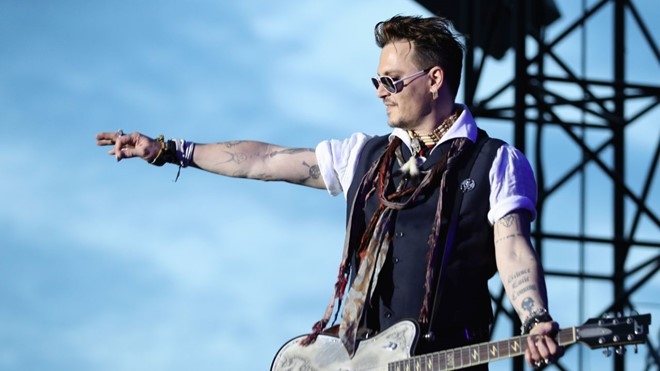 Johnny Depp tranh quyen nuoi cho cung voi vo tre hinh anh 2