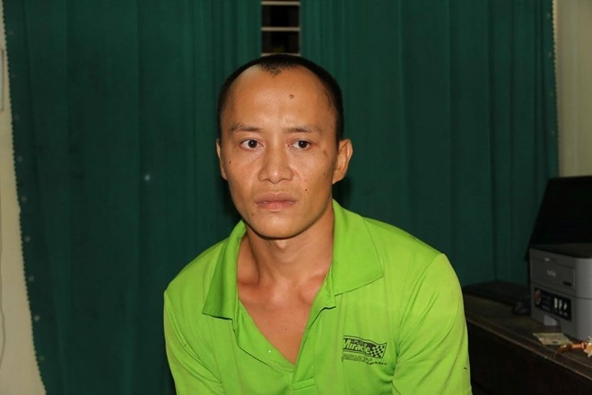 Thanh nien dung manh sanh khong che be 18 thang tuoi hinh anh 1