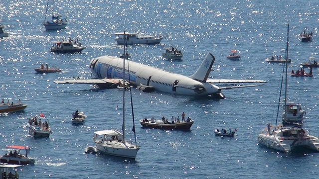  Máy bay được chuyển đến từ Istanbul. (Ảnh: Daily Sabah) 