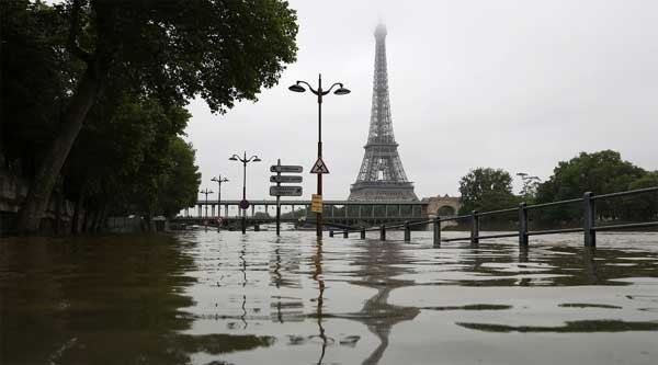 ngập lụt, sấm chớp, mưa lớn, London, Paris