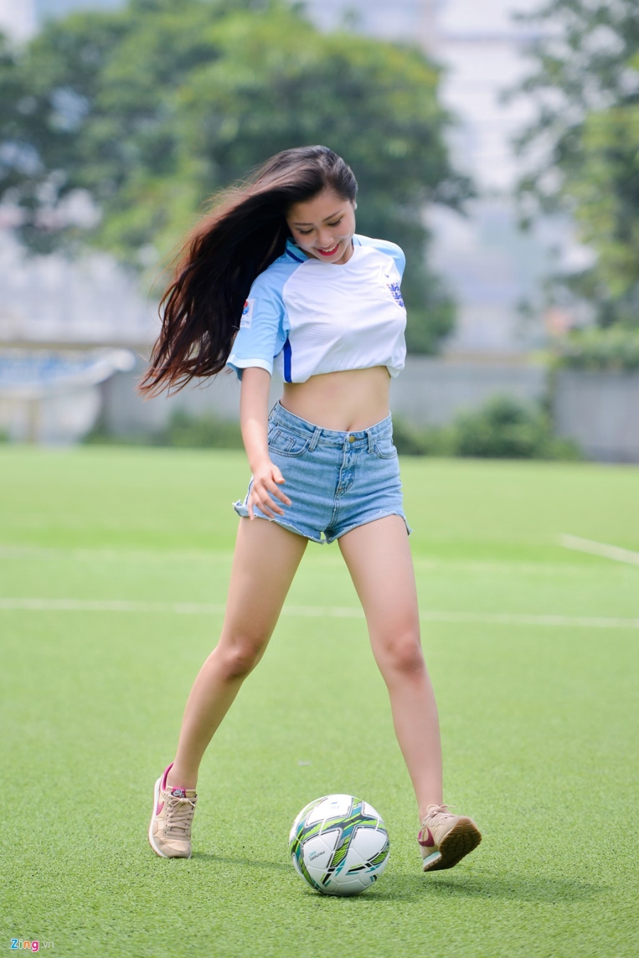 A khoi Nguoi dep Ha Long co vu tuyen Anh hinh anh 11