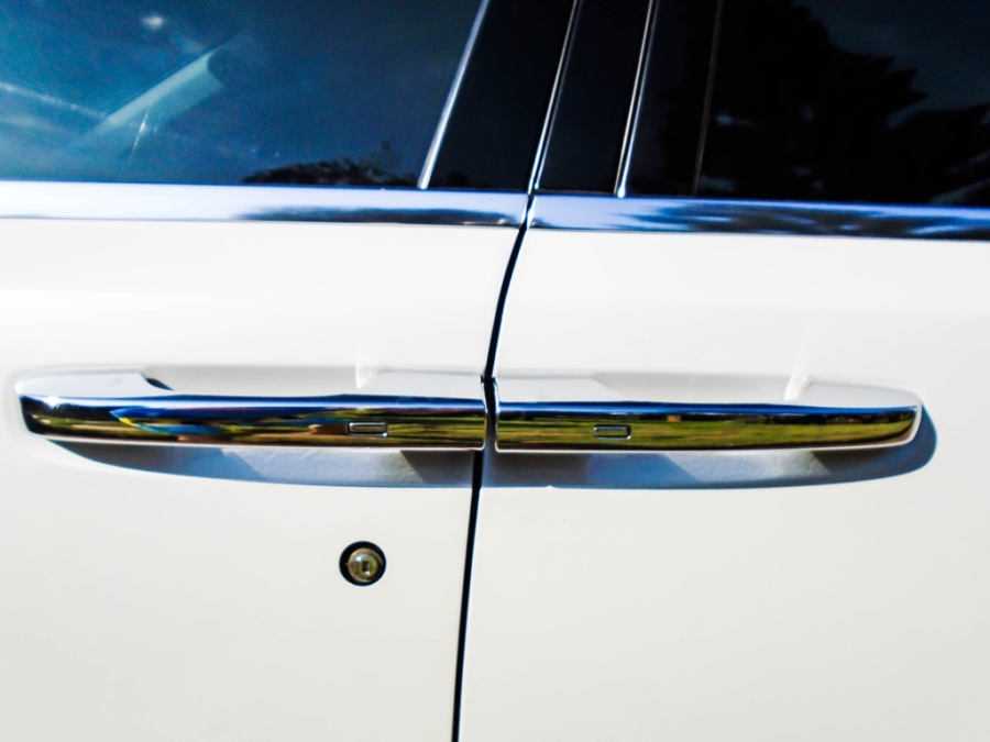 Dai gia Dak Lak choi Rolls-Royce theo cap hinh anh 9