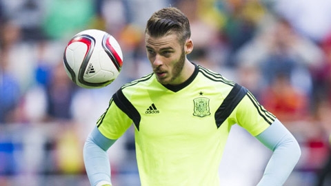 De Gea vẫn mong được đá chính dù dính scandal dắt gái