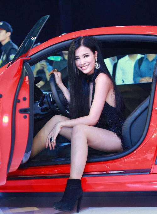 dong-nhi-mac-ho-bao-di-event-o-ha-noi-2