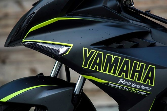 Exciter 150 phoi mau the thao cua biker Sai Gon hinh anh 3