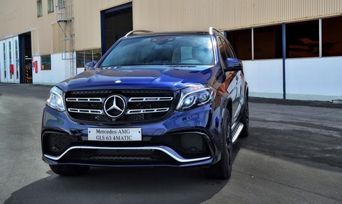 lo-dien-mercedes-gls63-amg-gia-8-43-ty-dong-tai-viet-nam-1
