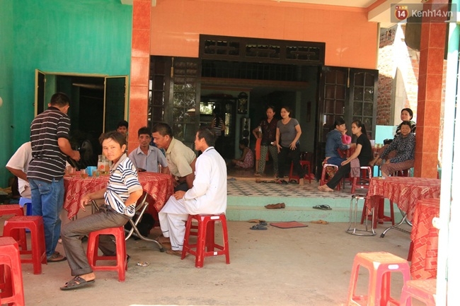 Đà Nẵng: Nữ sinh bị sát hại dã man với hàng chục vết đâm ngay tại nhà - Ảnh 3.