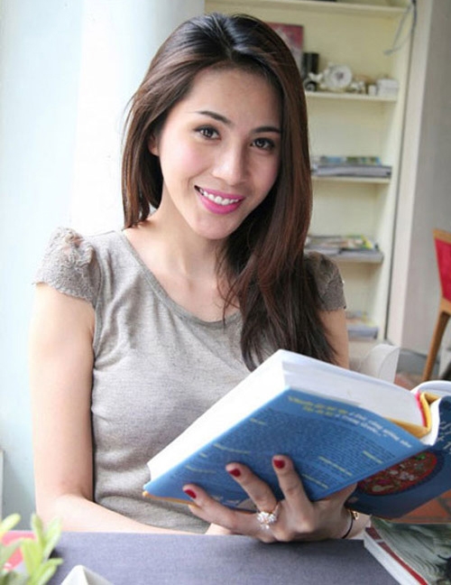 hanh-trinh-mai-giua-nhan-sac-cua-thuy-tien-4