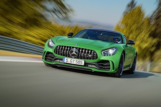 Sieu xe Mercedes-AMG GT R 2017 ra mat: manh me, du ton hon hinh anh 1