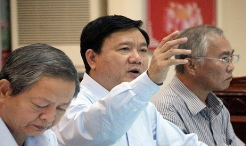 Bí thư Thăng yêu cầu cách chức trưởng phòng: Cần xét đến thẩm quyền - Ảnh 1