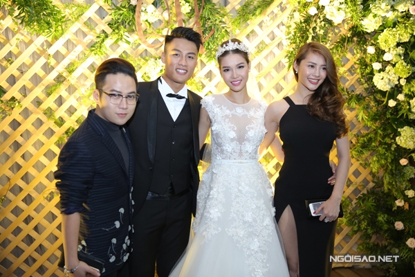Chung Thanh Phong, Linh Chi bên chủ nhân của buổi tiệc.