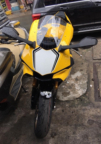sieu-moto-r1-dac-biet-ve-viet-nam-gia-650-trieu-page-2-2