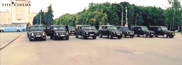 Ăn mừng tốt nghiệp, điệp viên mới ra trường đăng ảnh tập thể kèm danh tính lên mạng - Ảnh 2.