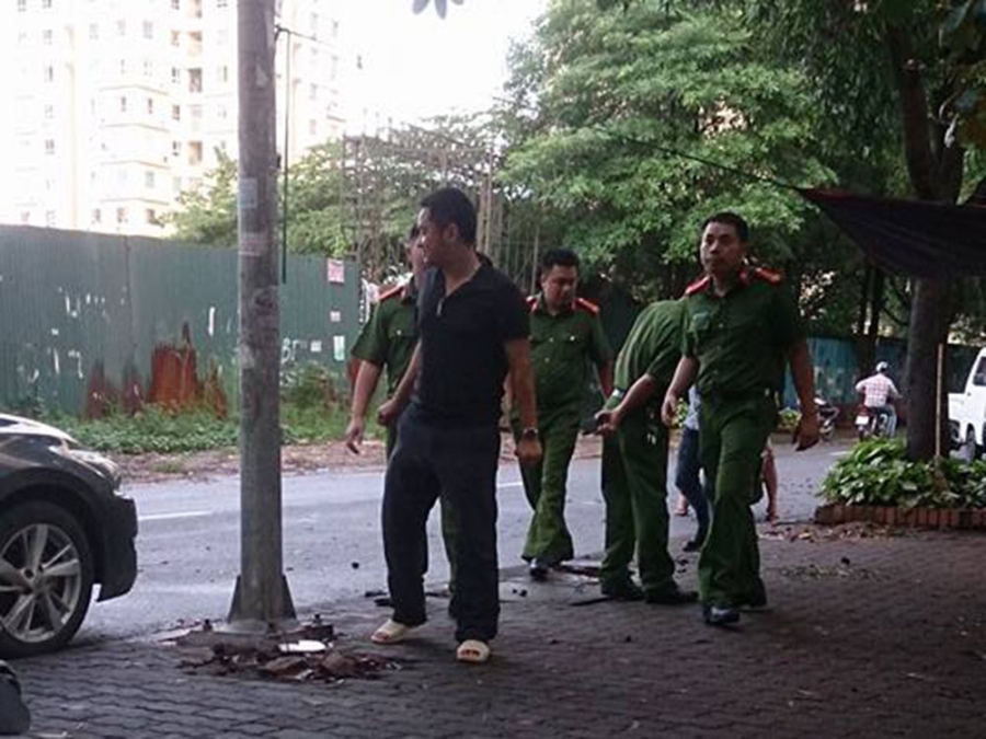 thanh niên, vác dao, kiếm, Hà Nội