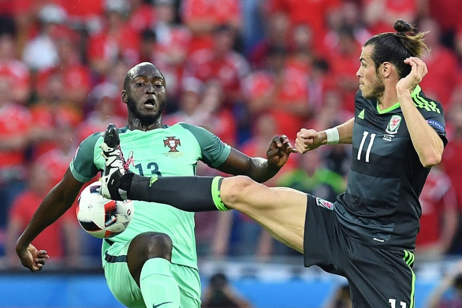 Ronaldo - cau thu hay nhat tran Bo Dao Nha vs Wales hinh anh 8
