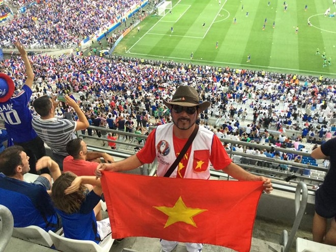CDV Viet Nam cuong nhiet co vu tran ban ket Euro 2016 hinh anh 2