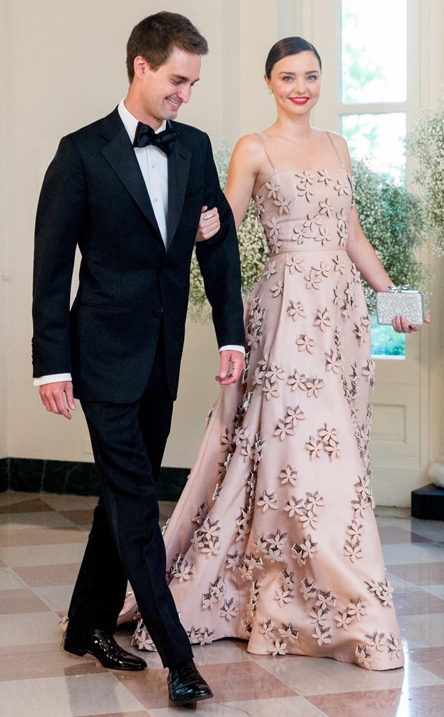 Miranda Kerr va bo ty phu tinh chuyen dinh hon hinh anh 1