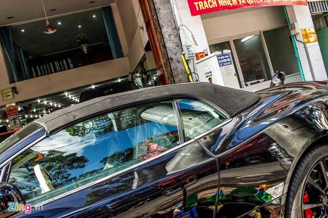 Aston Martin Vanquish mui tran dau tien ve Viet Nam hinh anh 4