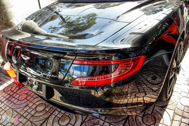 Aston Martin Vanquish mui tran dau tien ve Viet Nam hinh anh 7