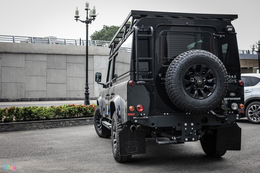 Xe off-road Land Rover Defender hơn 2 tỷ về Việt Nam hình ảnh 4 Xe off-road Land Rover Defender hon 2 ty ve Viet Nam hinh anh 4