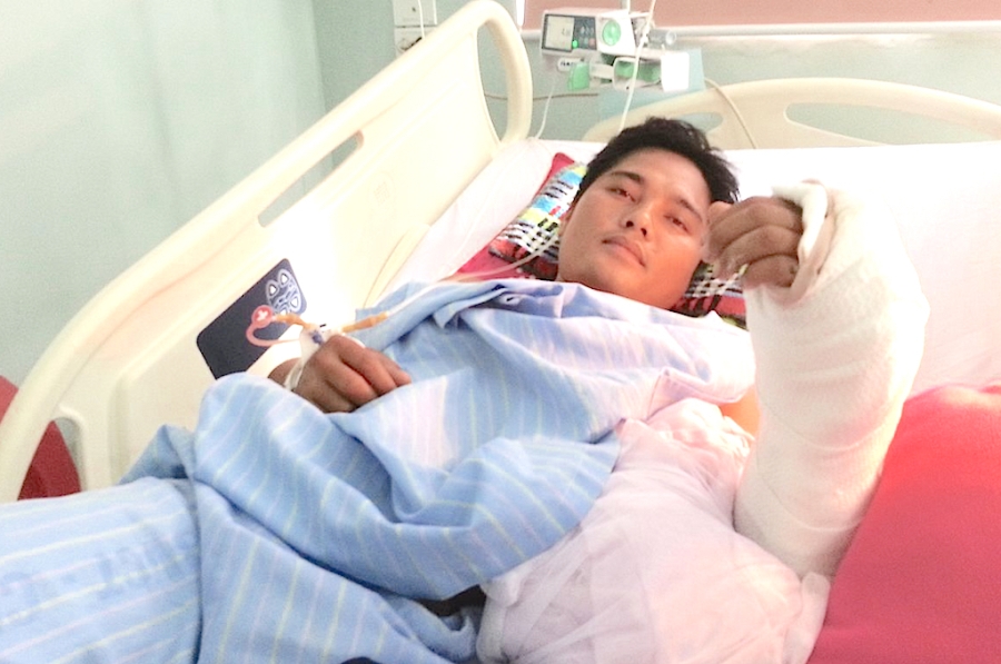  Hiện anh Anh đã bình phục sau ca phẫu thuật nối bàn tay. 
