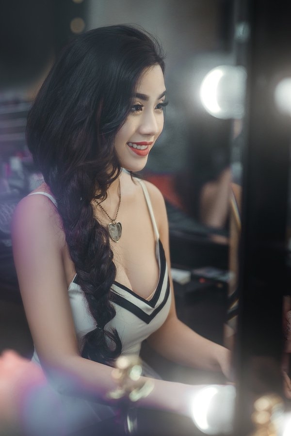 chan ho hang, linh miu gay soc voi bo anh dep nhu thien than hinh anh 13