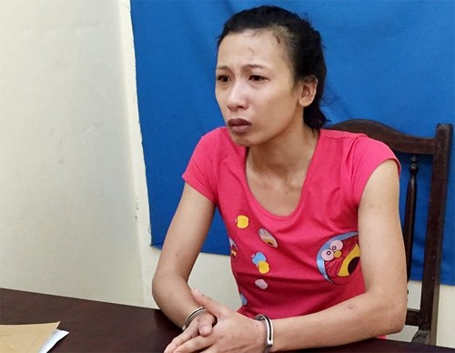 nu quai ban ma tuy, tru min trong nha hinh anh 1