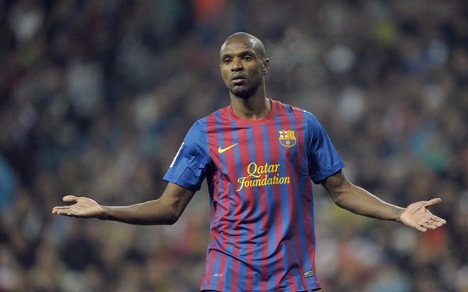 Barca tung co doi hinh toan Phap noi tieng hinh anh 3