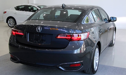 xe-luot-hang-doc-acura-ilx-2016-gia-2-1-ty-dong-page-2-3