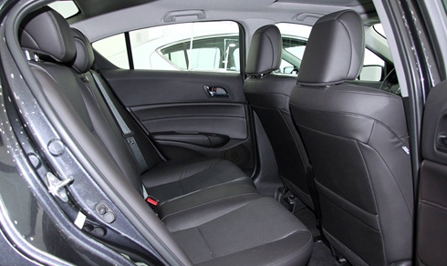 xe-luot-hang-doc-acura-ilx-2016-gia-2-1-ty-dong-page-3-2