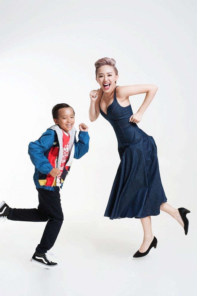 Toc Tien tinh nghich ben dan thi sinh Vietnam Idol Kids hinh anh 5