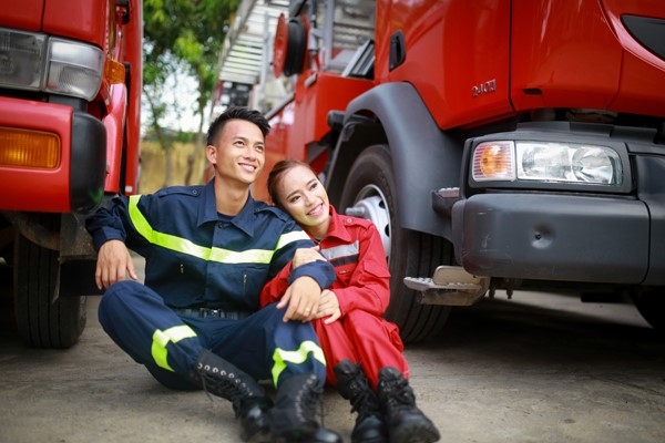 Anh cuoi ben xe chua chay cua cap linh cuu hoa Quang Tri hinh anh 6