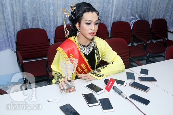 gương mặt thân quen