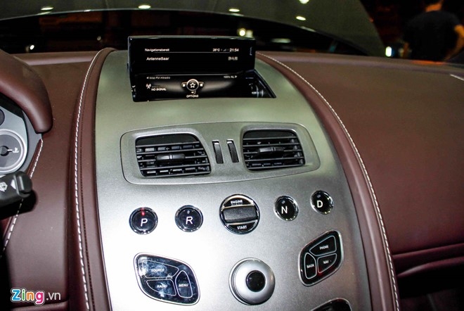 Sieu xe 4 cho ngoi Aston Martin Rapide S dau tien ve Sai Gon hinh anh 10