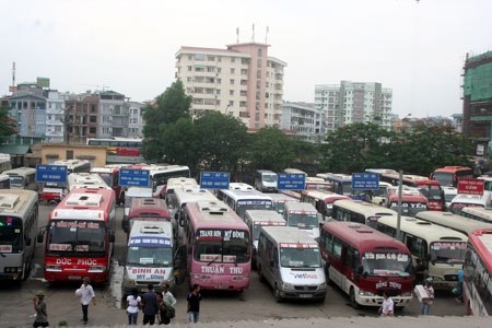 Hà Nội đang tiến hành các bước để điều chuyển luồng tuyến vận tải khách liên tỉnh
